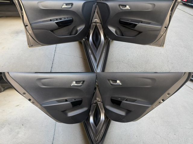 永承嚴選時尚熱門小轎車一手原鈑認證車好開省油都會通勤休閒的好幫手全額貸可參考  第17張相片