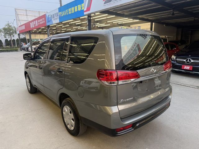 永承嚴選中華商旅冠軍車空間大好運用休閒載物載人的好幫手全額貸可參考  第6張相片