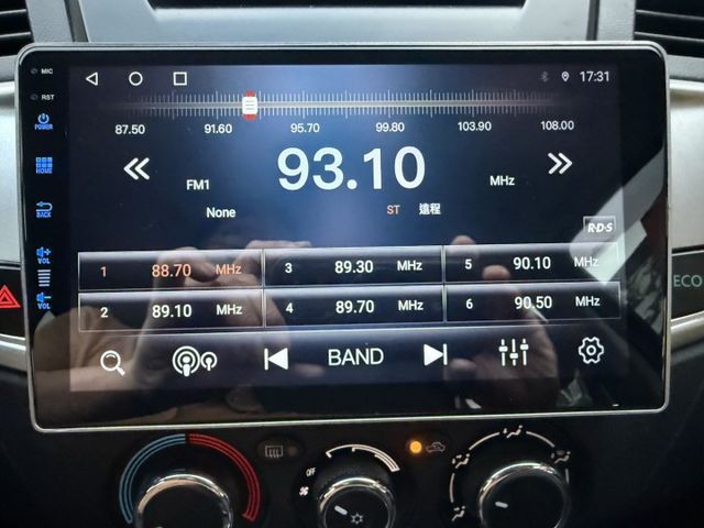 永承嚴選中華商旅冠軍車空間大好運用休閒載物載人的好幫手全額貸可參考  第13張相片