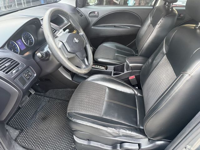 永承嚴選中華商旅冠軍車空間大好運用休閒載物載人的好幫手全額貸可參考  第14張相片