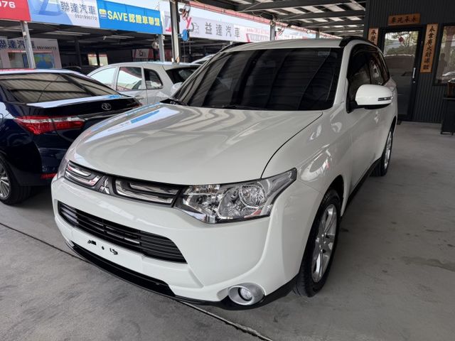 永承嚴選三菱熱門休旅車超大空間舒適好開露營休閒4WD是你上山下海的好幫手可全額貸  第1張相片