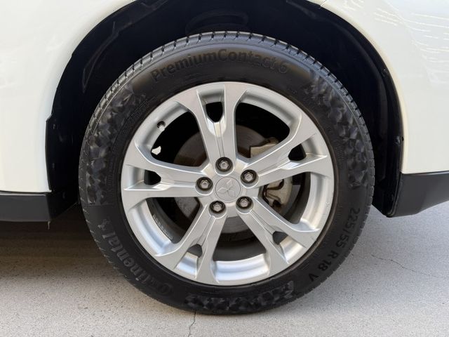 永承嚴選氣派超大空間5+2人座ACC跟車系統跑少贈送全新安卓機原鈑認證車可全額貸  第8張相片