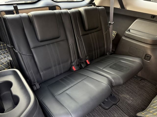 永承嚴選氣派超大空間5+2人座ACC跟車系統跑少贈送全新安卓機原鈑認證車可全額貸  第17張相片