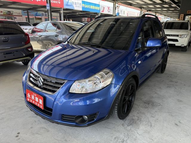 永承嚴選鈴木經典熱門轎旅車跑少原鈑件好開車況非常漂亮全額貸可參考要買要快  第1張相片