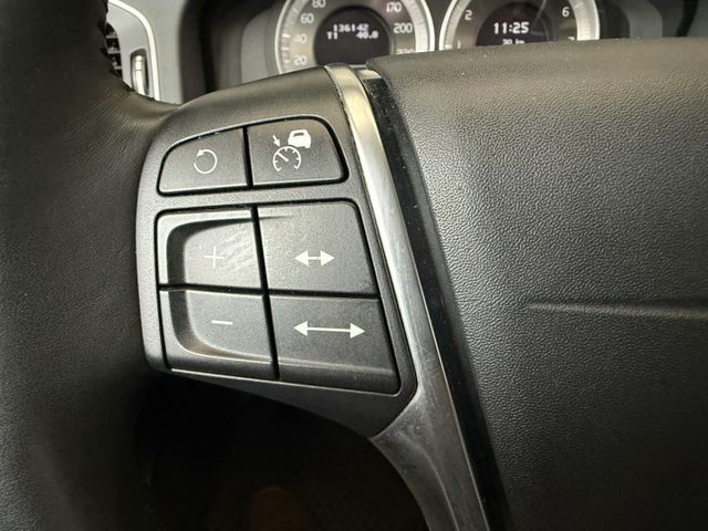 永承嚴選S60渦輪增壓原廠R-DESIGN旗艦版空力套件原鈑認證車全額貸可參考  第9張相片