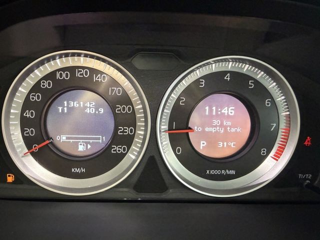 永承嚴選S60渦輪增壓原廠R-DESIGN旗艦版空力套件原鈑認證車全額貸可參考  第14張相片