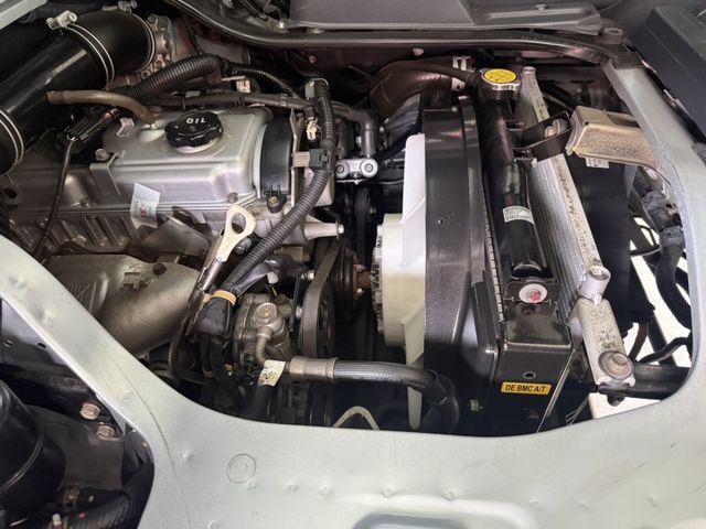 永承嚴選自排商用載人載物不二車選僅跑約4.3萬公里全車原鈑件要買要快全額貸可參考  第20張相片