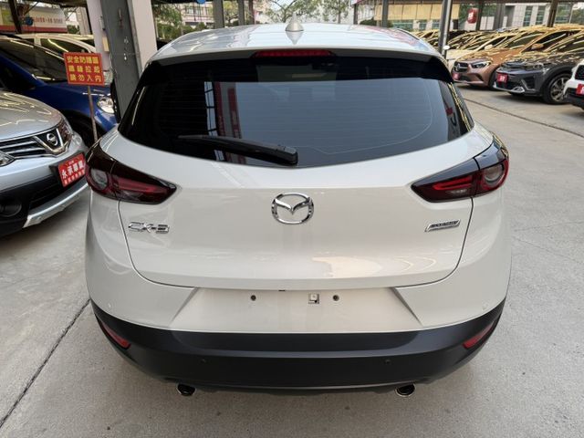 永承嚴選時尚轎旅車抬頭ACC跟車盲點車輛偏移系統配備齊全原鈑件全額貸可參考  第5張相片