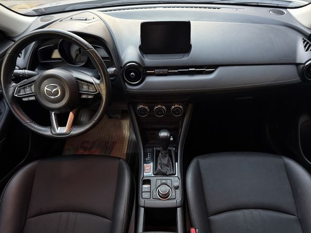 永承嚴選時尚轎旅車抬頭ACC跟車盲點車輛偏移系統配備齊全原鈑件全額貸可參考  第11張相片