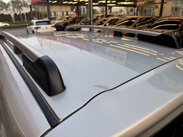 LIVINA  第8張相片