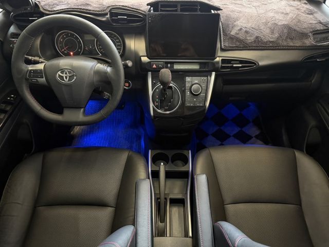 永承嚴選國民神車7人座空間大好運用頂級尊爵版原鈑認證車美況佳要買要快全額貸可參考  第13張相片