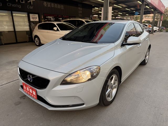 永承嚴選一手女用車僅跑7.9萬公里認證車哩程保證全額袋可參考要買要快  第1張相片