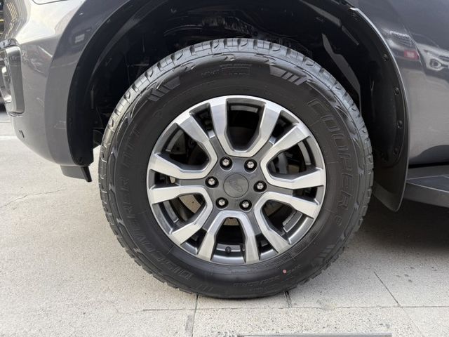 永承嚴選一手皮卡美車原鈑認證車全程原廠保養加裝合法拖曳架附認證工單全額貸可參考  第10張相片