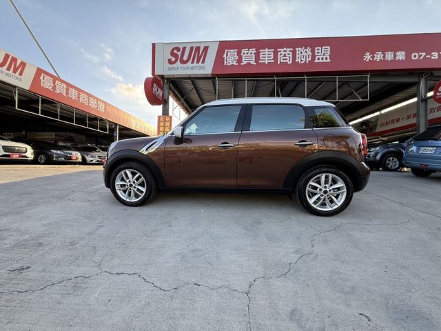 時尚都會小轎旅一手用車全原鈑件Yes認證車休閒通勤的好幫手車美況佳可全額貸可參考  第7張相片