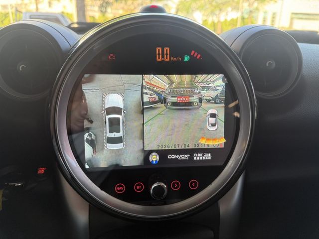 時尚都會小轎旅一手用車全原鈑件Yes認證車休閒通勤的好幫手車美況佳可全額貸可參考  第10張相片