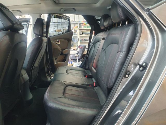 /全景天窗款/多和一音響/高CP值休旅車/低里程  第6張相片