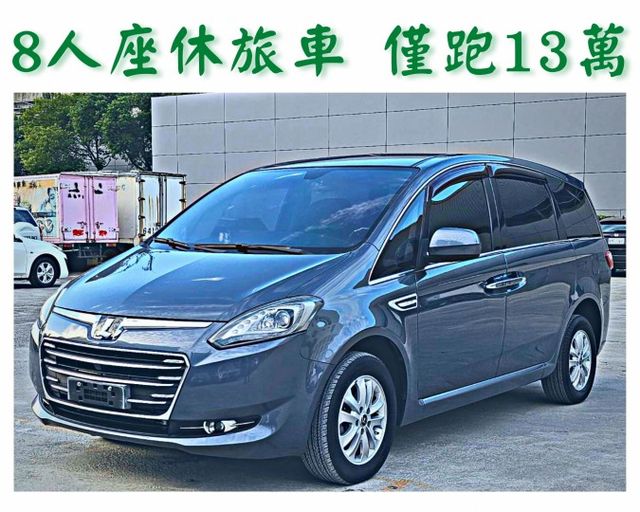 /8人座/M7/小改款/舒適乘坐空間  第1張相片