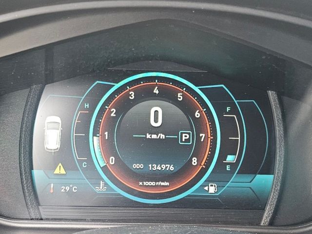 /數位儀表/5門掀背小車/原廠保養/高CP值小車  第8張相片