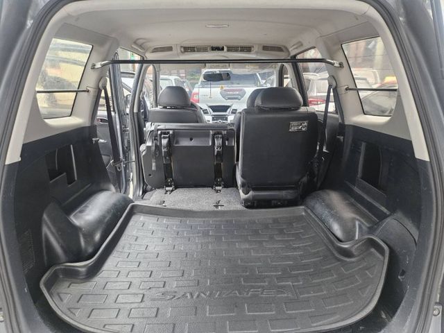客貨兩用/自排廂型車/寬敞空間/可全額貸款  第7張相片