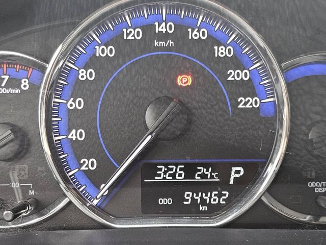 /大鴨/可全額貸款/五門掀背小車/省油都會小車  第11張相片