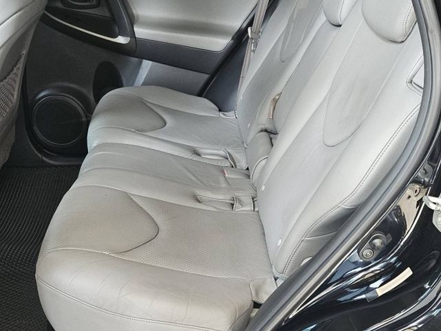 RAV4  第7張相片