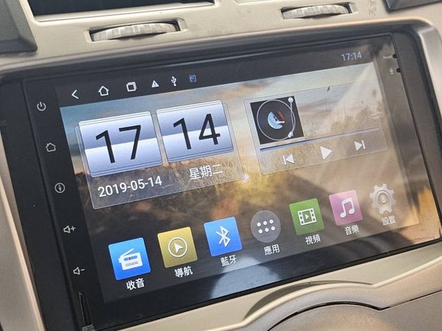 /五門掀背小車/低里程/安卓音響  第8張相片