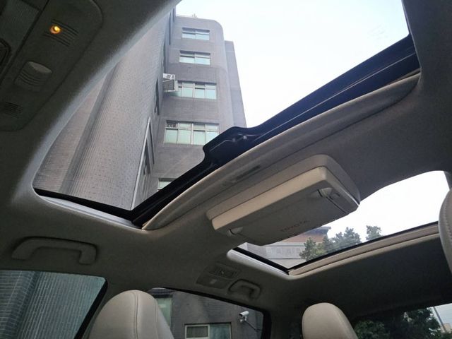 /7人座休旅車/安卓音響/頂級款/雙電滑門  第10張相片