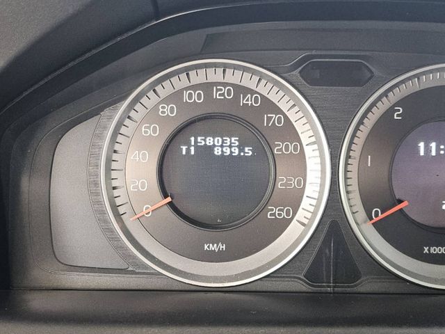 /ACC自動跟車/全景天窗/電尾門/低里程/D5 AWD  第6張相片