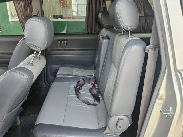 ZACE SURF 廂車  第6張相片