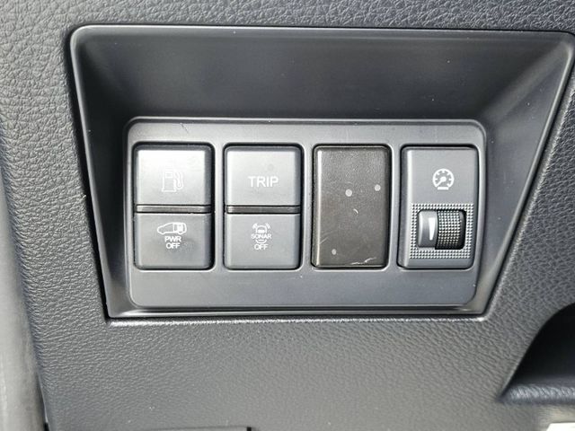 /7人座休旅車/低里程/旗艦款/超實用休旅車  第15張相片