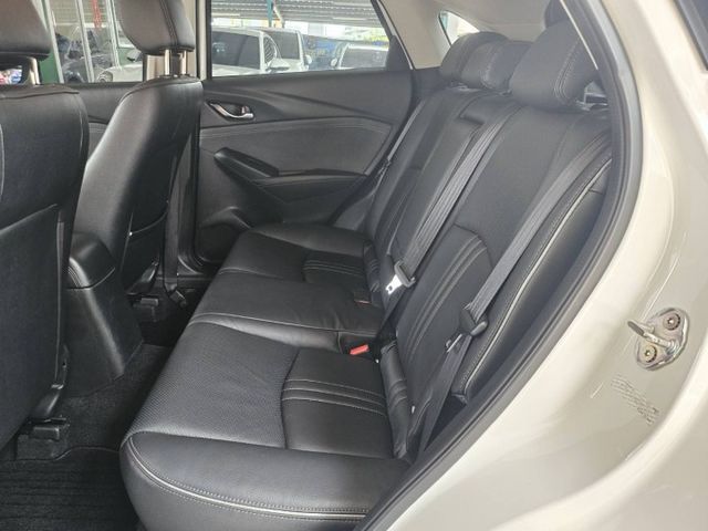 /高質感跨界小休旅/原鈑件/ACC自動跟車/抬頭顯示/原廠保養/BOSE音響  第8張相片