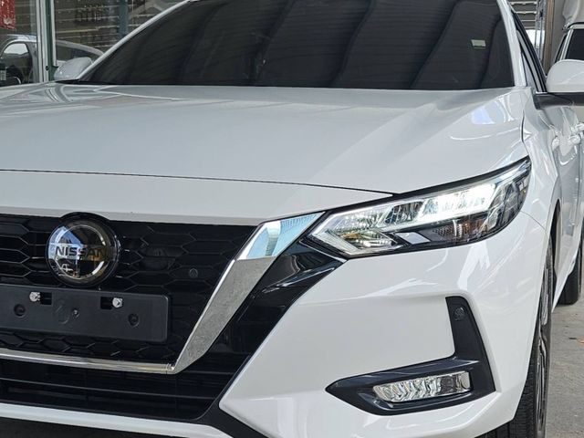 /低里程/新車保固中/原廠保養/旗艦款  第4張相片