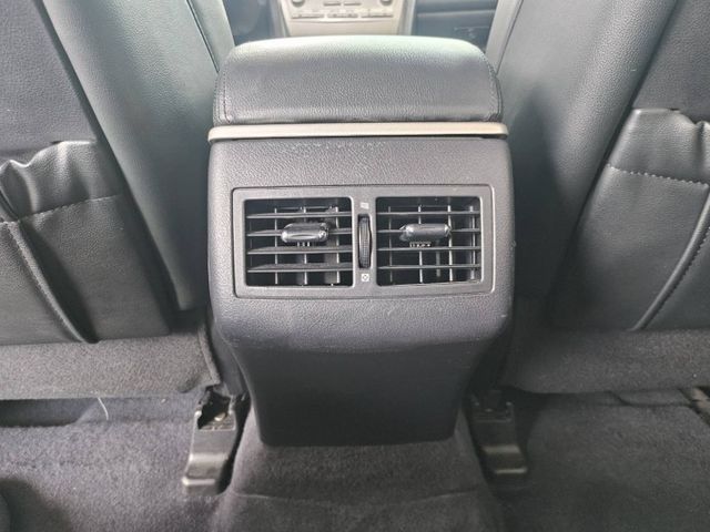 /2.0G版/漂亮一手室內車/低里程/舒適房車  第11張相片