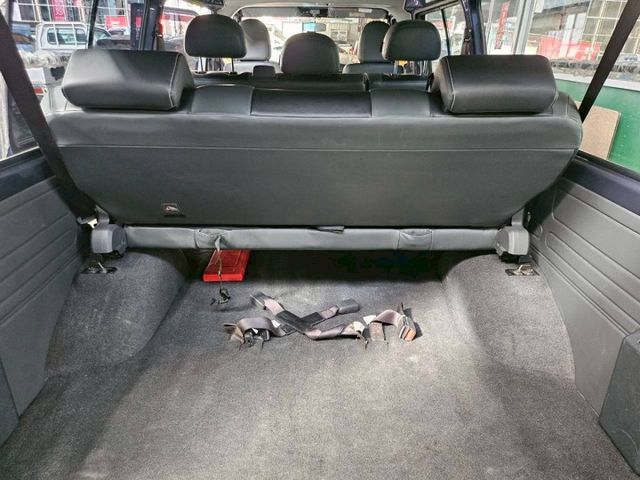 /8人座/自排廂型車/安卓音響/360環景/低里程/原廠保養/原鈑件  第7張相片