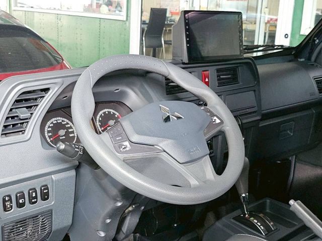 /8人座/自排廂型車/安卓音響/360環景/低里程/原廠保養/原鈑件  第10張相片