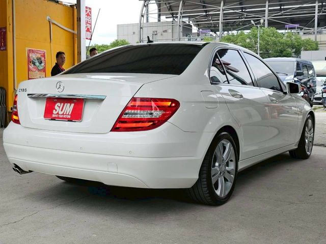 /總代理/低里程/僅跑10萬公里/內外綿密漂亮/  第2張相片