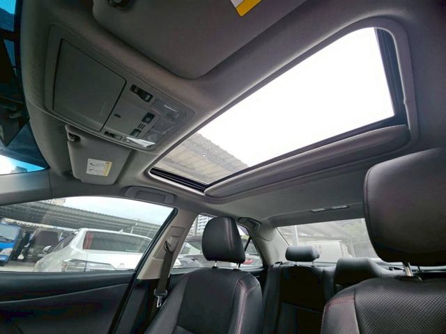 /尊爵款/僅跑11萬多公里/舒適大型房車/省油首選  第3張相片