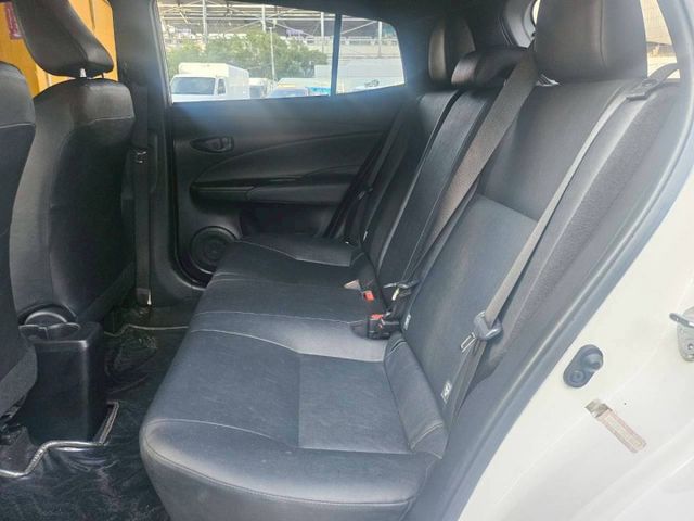 YARIS  第10張相片