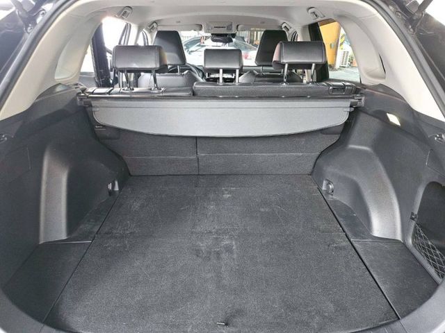 /小改款/數位儀表/盲點/全速域自動跟車  第12張相片