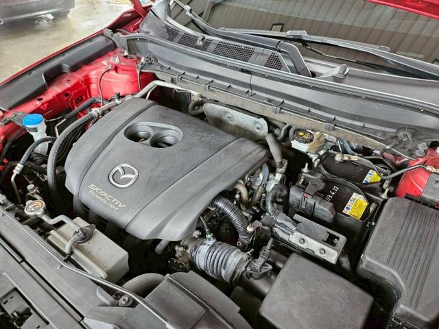 /旗艦版/bose音響/自動跟車/原廠保養/魂動紅/認證車  第7張相片