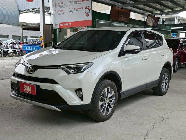 /雙色內裝/低里程僅跑8萬公里/原廠保養/環景/安卓音響/小改款  第2張相片