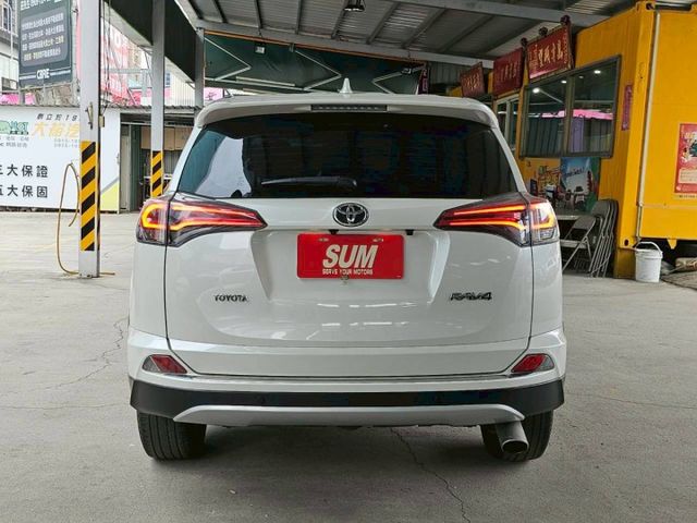 /雙色內裝/低里程僅跑8萬公里/原廠保養/環景/安卓音響/小改款  第4張相片