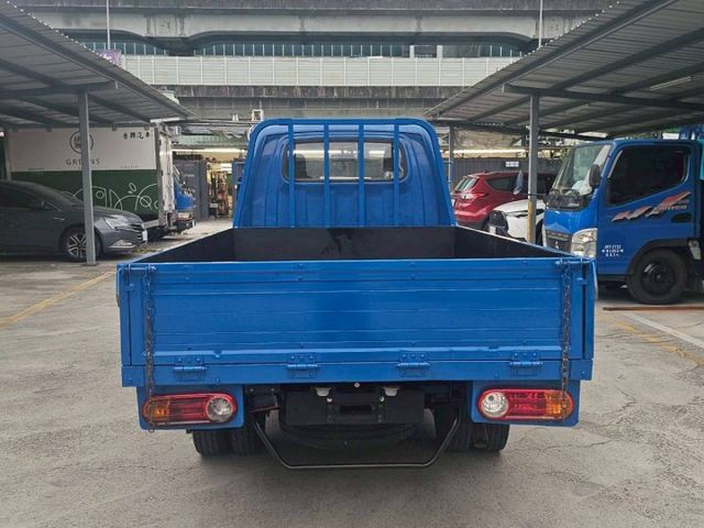 /舒適座椅/空間大/自排貨車/可全額貸款  第4張相片