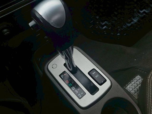 /舒適座椅/空間大/自排貨車/可全額貸款  第6張相片