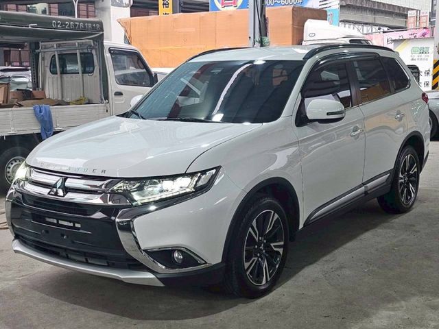 /ACC自動跟車/安卓音響/高CP值休旅車/原廠保養  第1張相片