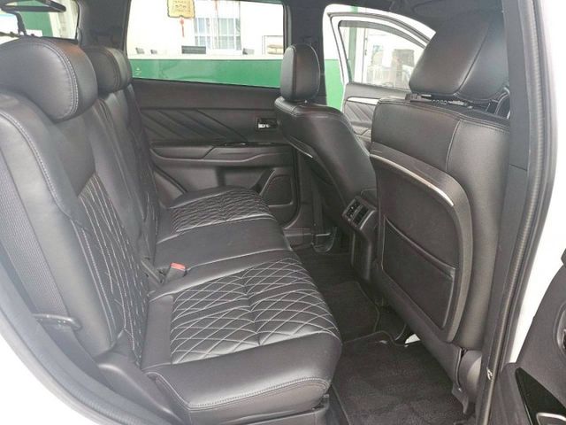 /ACC自動跟車/安卓音響/高CP值休旅車/原廠保養  第12張相片