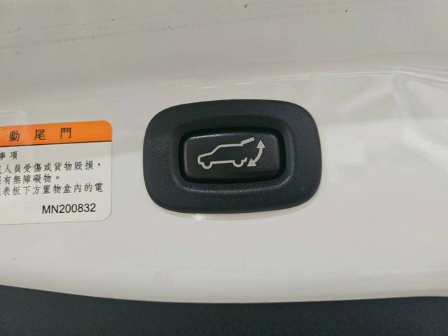 /ACC自動跟車/安卓音響/高CP值休旅車/原廠保養  第13張相片