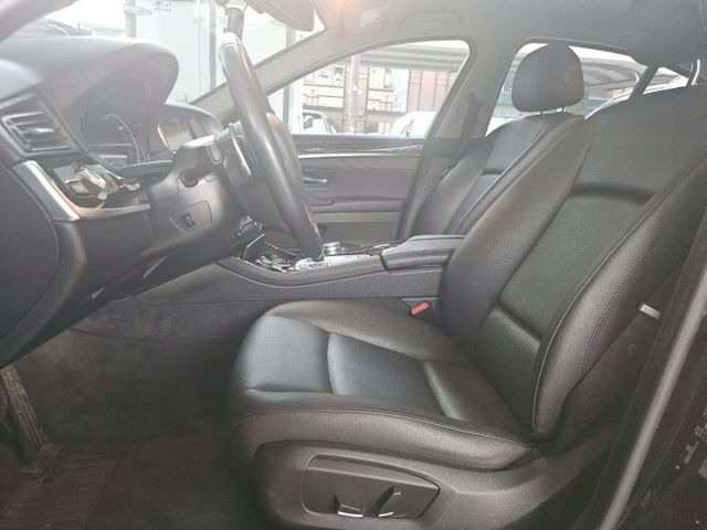 /僅跑12萬公里/總代理/內外漂亮/認證車/原鈑件  第5張相片