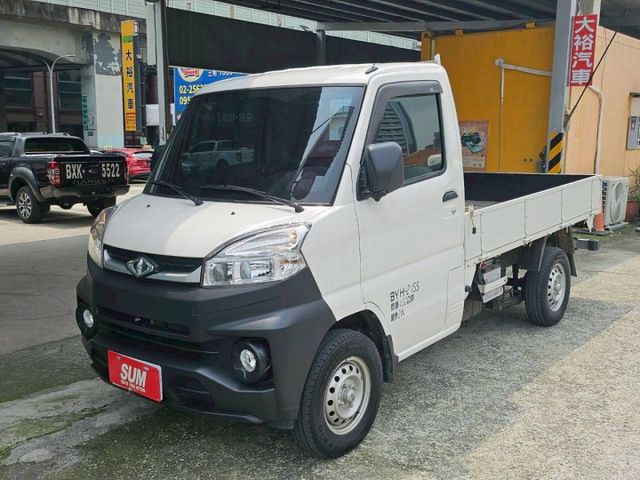 /4WD發財車/僅跑8千多公里/安卓音響/環景  第1張相片