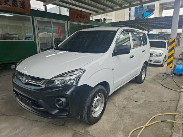 /自排廂型車/平整大空間/低里程/僅跑4萬多公里/原廠保養  第2張相片